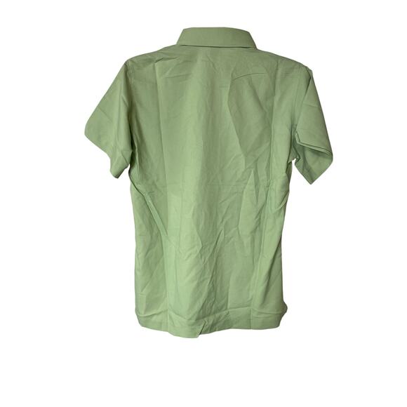 River's End Women's Size M Wrinkle Resistant Button Up Pastel Green Casual NWT - Picture 2 of 5